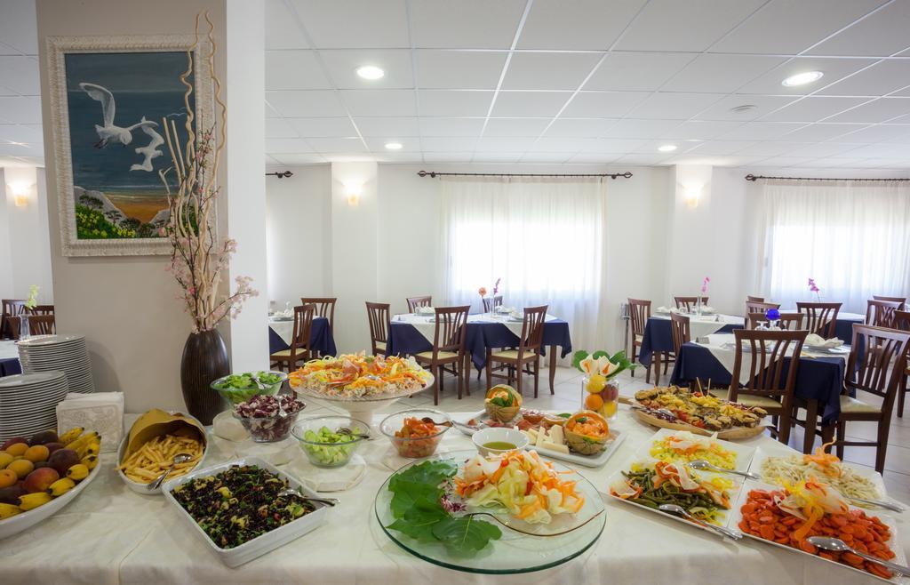 Hotel Caggiari Senigallia Esterno foto