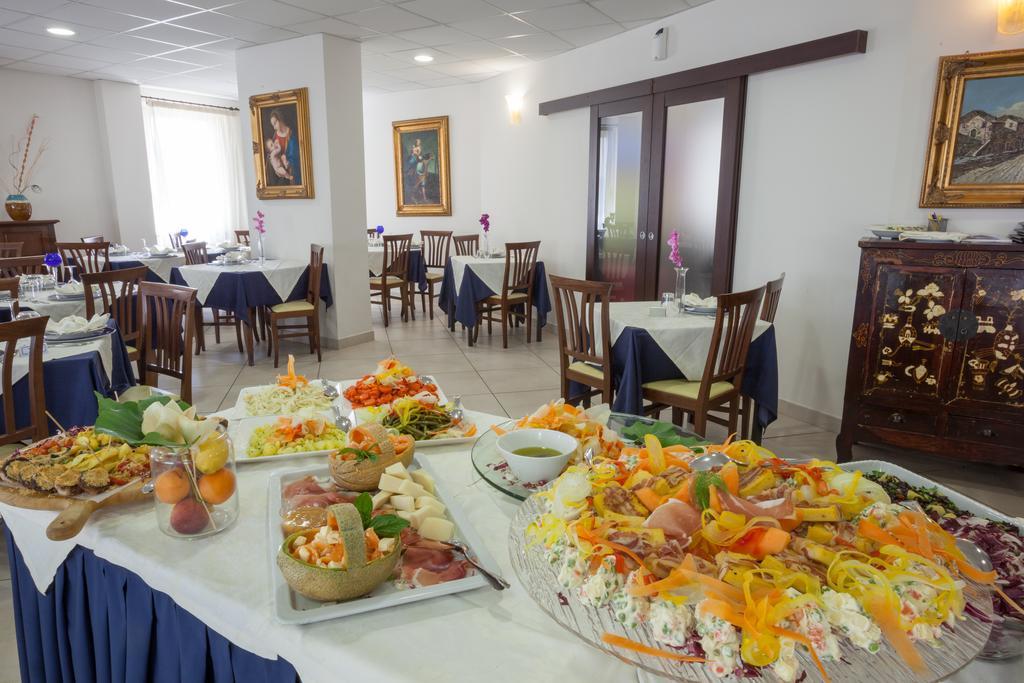 Hotel Caggiari Senigallia Esterno foto