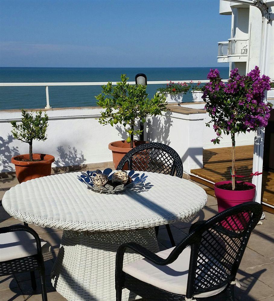 Hotel Caggiari Senigallia Esterno foto