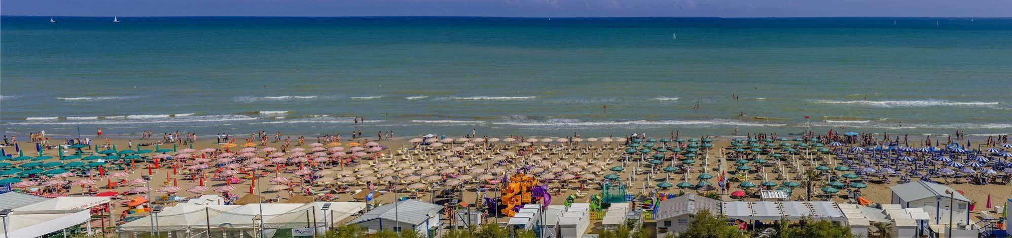 Hotel Caggiari Senigallia Esterno foto