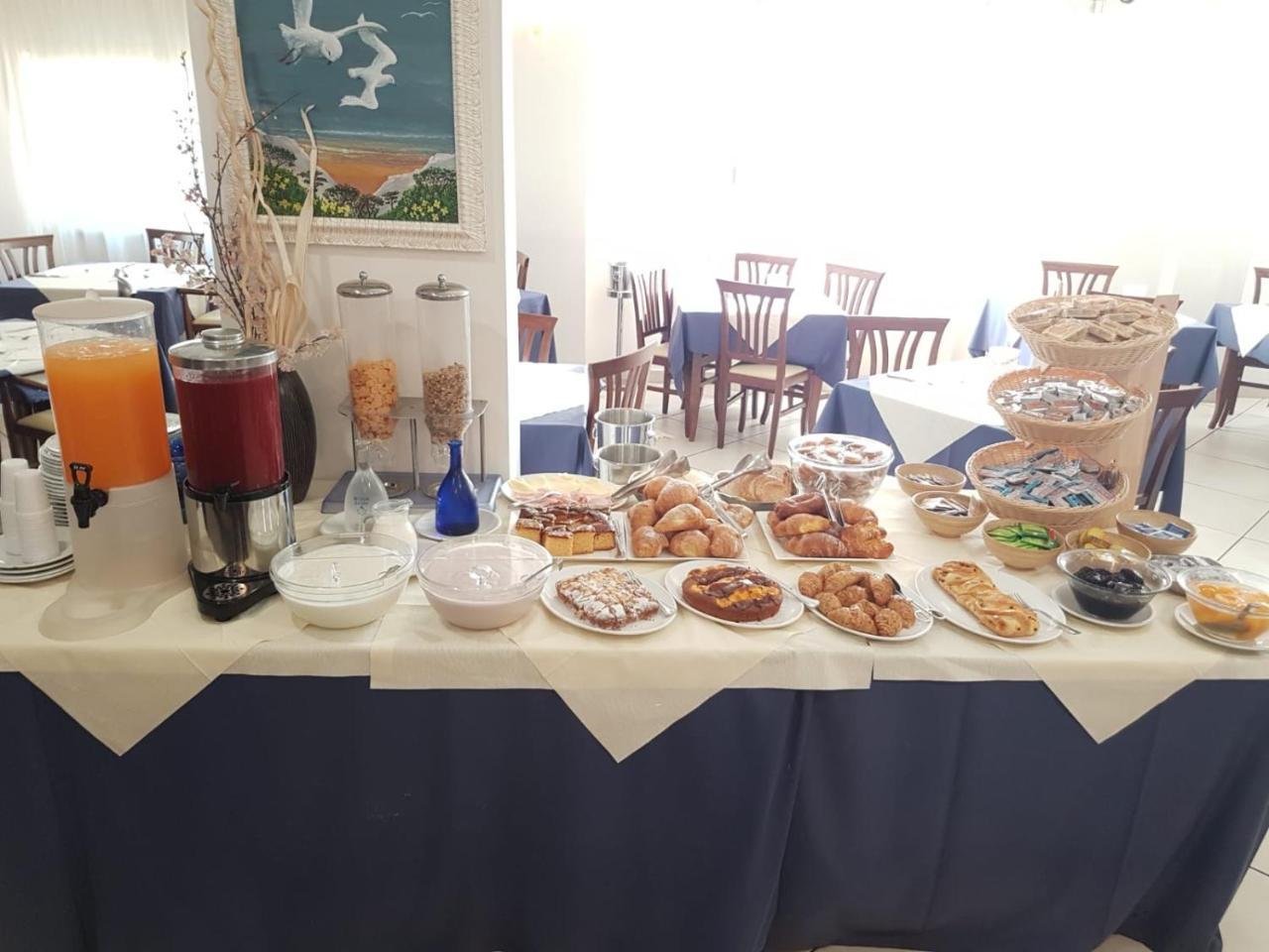 Hotel Caggiari Senigallia Esterno foto